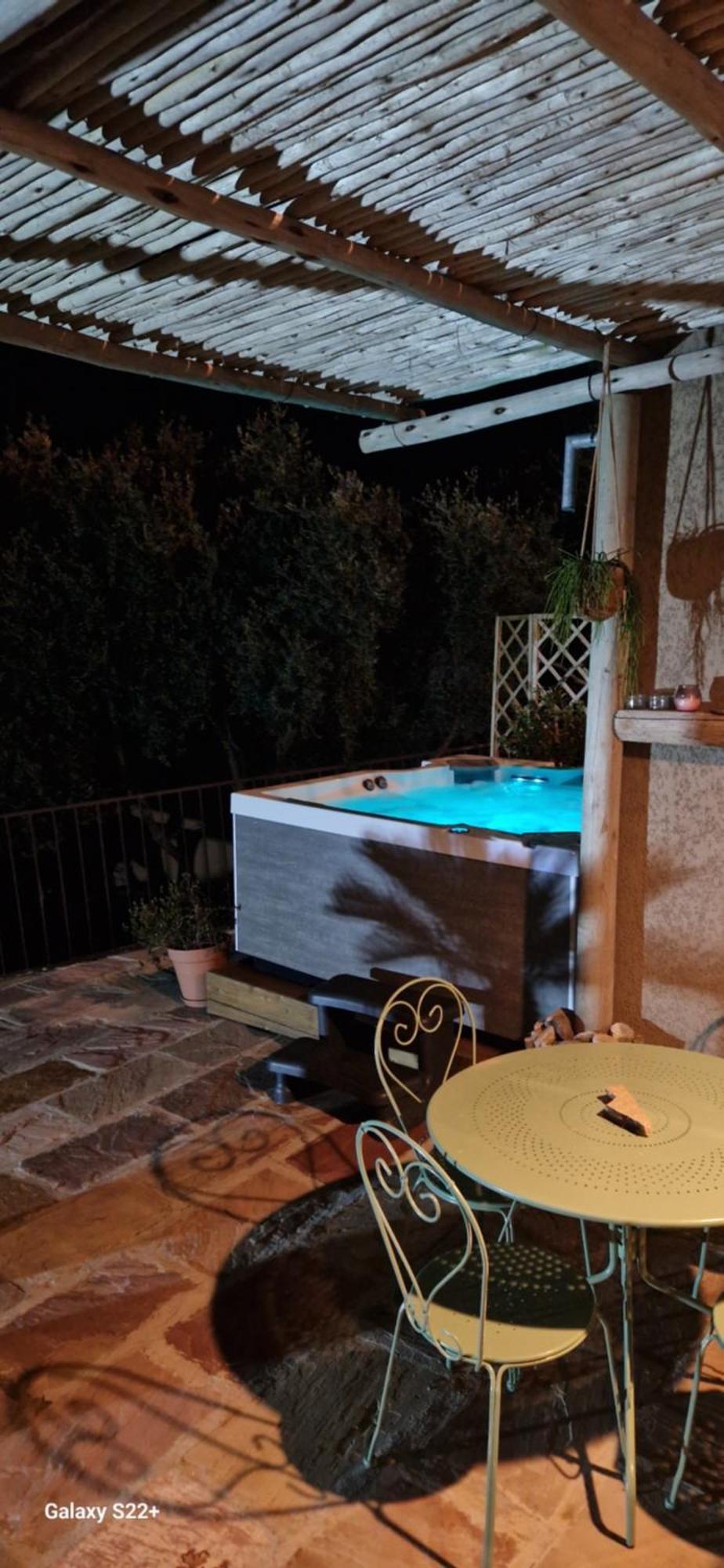 A Pasturella, Jacuzzi Spa Venzolasca Dış mekan fotoğraf